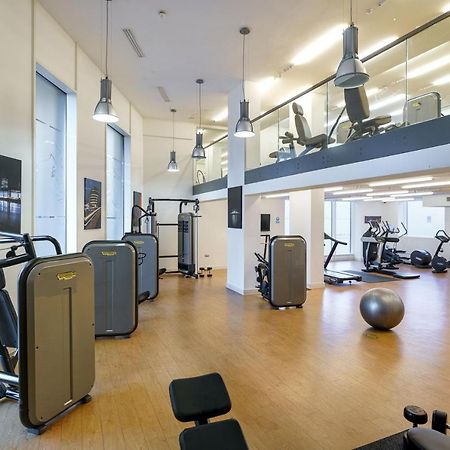 Stylish Fully-Equipped One Bedroom Apartment With Extra Sofa Bed, Free Secure Parking, Onsite Gym, 24Hr Security & Concierge Londra Dış mekan fotoğraf