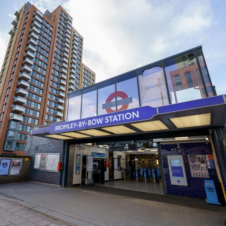 Stylish Fully-Equipped One Bedroom Apartment With Extra Sofa Bed, Free Secure Parking, Onsite Gym, 24Hr Security & Concierge Londra Dış mekan fotoğraf